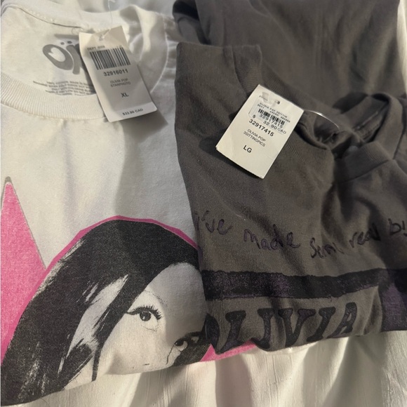 Olivia Rodrigo Merch Bundle - Picture 2 of 2